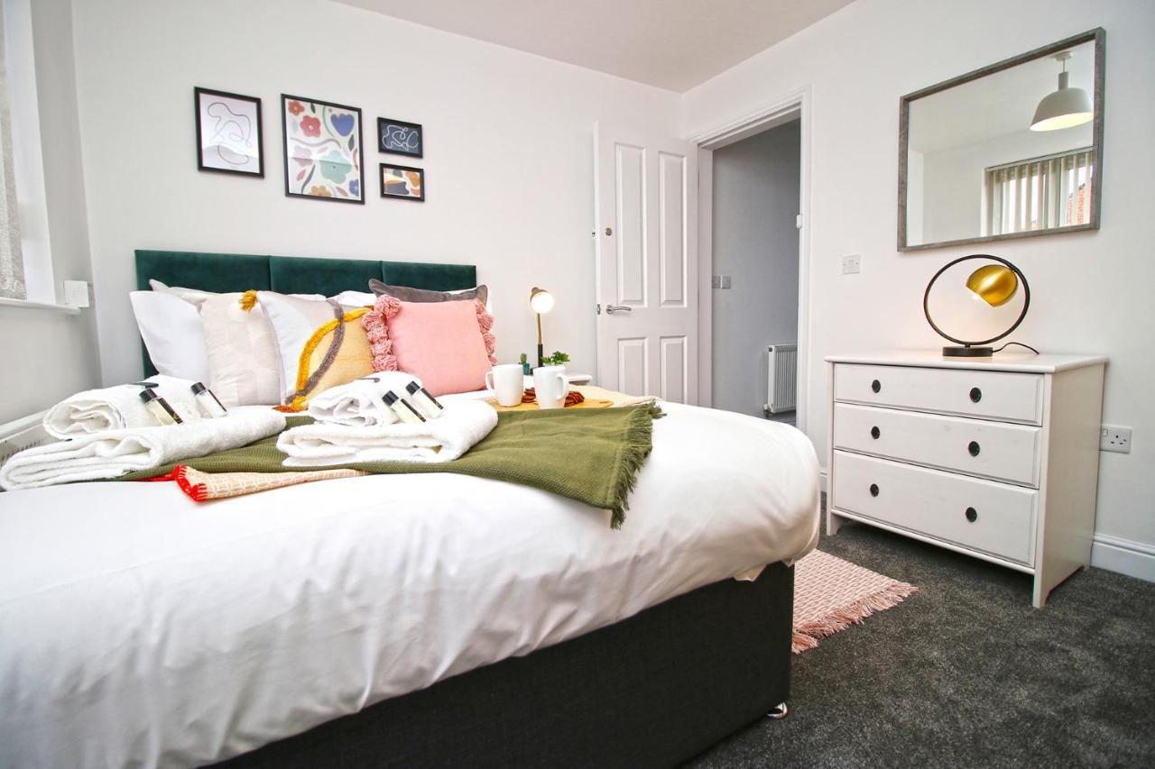 Dock House - 5 Bedroom House - Sleeps 7 Newport  Exteriér fotografie