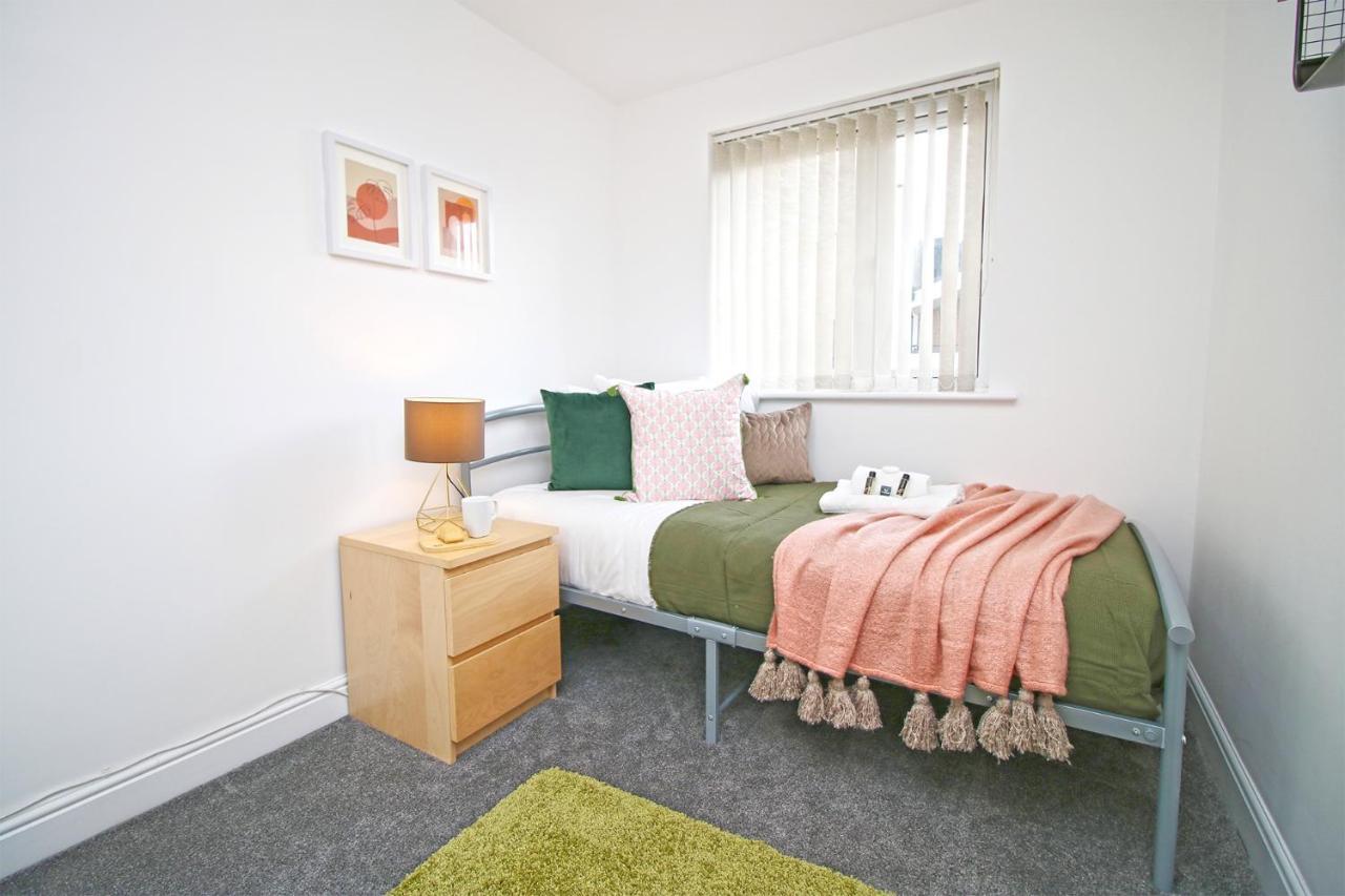Dock House - 5 Bedroom House - Sleeps 7 Newport  Exteriér fotografie